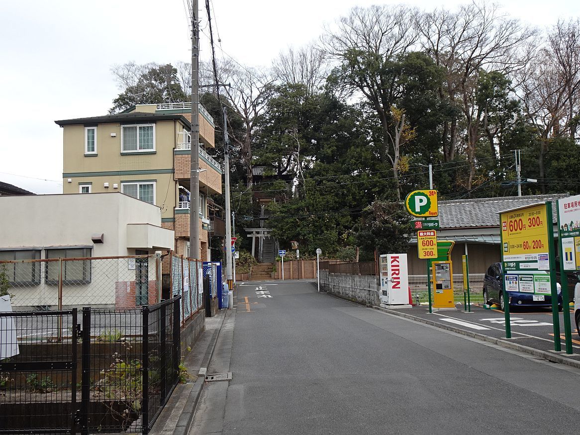 浦和の睦神社 ワインと模型と神社の徒然